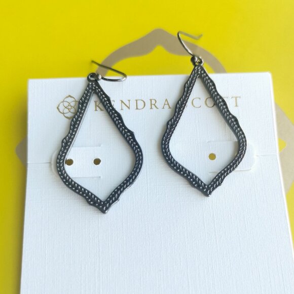 Kendra Scott Sophia Gunmetal Drop Earrings fashion - Picture 1 of 2